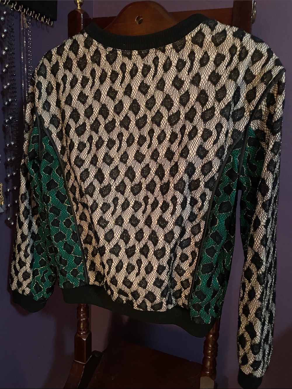 ENGLISH ROSE LACE SWEATER - Picture 7 of 8